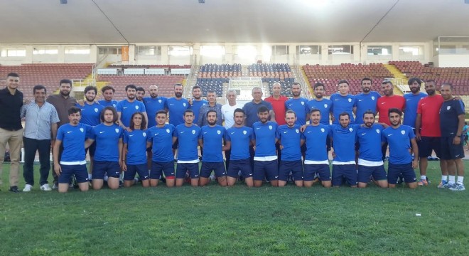 Yeşilyurt Belediyespor'un Erzurum kampı başladı