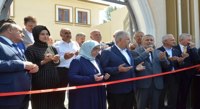 Yıldırım, Bilgi Evi'nin açılışını yaptı