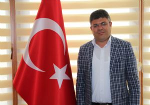 Aksakal: ‘Atatürk'ü saygı ve rahmetle anıyoruz'