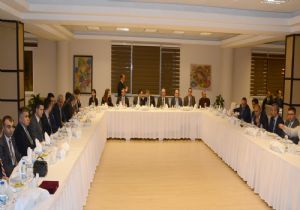 Akyol'a duygusal veda