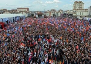 ‘Bizi meydanlar bağlar, millet bağlar'