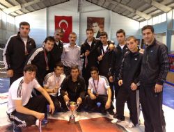 Boks'ta ATAÜNİ fırtınası