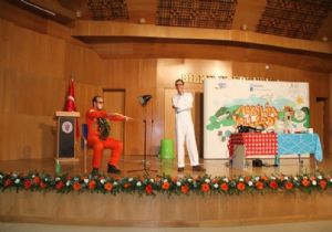 ‘Bilim Otobüsü' Erzurum'daydı