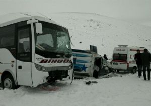 Bingöl yolunda trafik kazası: 1 ölü, 3 yaralı