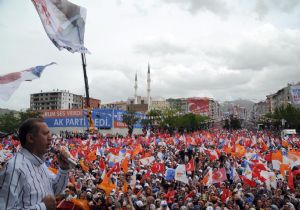 Erzurum AK Parti mitinge hazırlanıyor