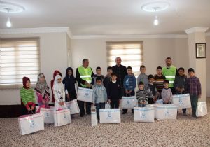 Beşir Derneği öğrencileri sevindirdi