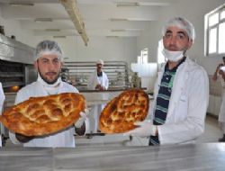 Bu da Üniversite pidesi