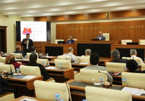 Büyükşehir'den Kızılay'a destek