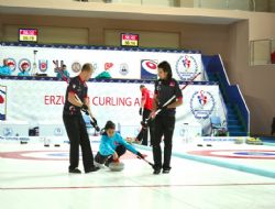 Palandöken'den Prag'a curling çıkarması
