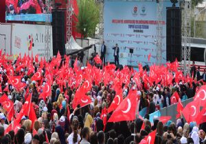 ‘Kıblemiz de bayrağımız da vatanımız da birdir'
