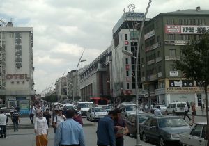 Erzurum'da 1 ayda bin 928 otomobil devredildi
