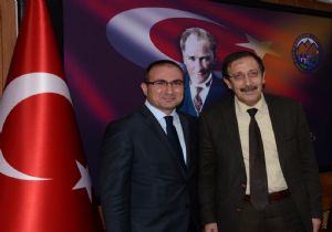 Eren yerel yönetim öngörülerini paylaştı