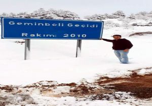 Geminbeli geçidi beyaza büründü