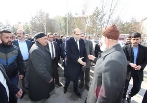 ‘Gönlümüz ve kapımız ardına kadar açık'
