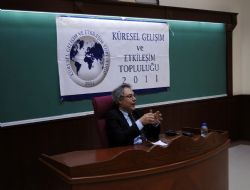 Grassi Türk-İtalyan İlişkileri'ni anlattı