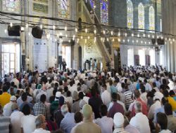 İslam Dünyası zor süreçte…