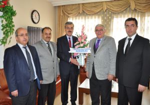 Hınıslıoğlu'ndan kayıtdışı uyarısı