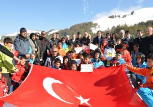 Her şey, ‘Onların Yüzü Gülsün Diye..'