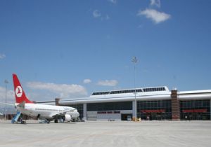 Yolcu sayısı 810 bine ulaştı