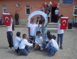 Karaçoban'da 23 Nisan Şöleni