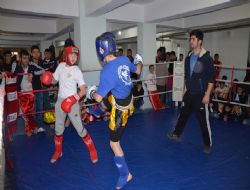 Kick Boks'ta Dostluk Turnuvası