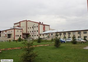 Aşkale Gökçebük'te trafik kazası: 1 ölü, 4 yaralı
