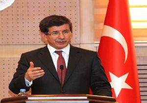 Davutoğlu'ndan Erzurum'a övgü