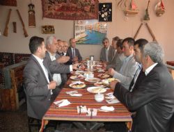 Kılıç esnafla istişare etti