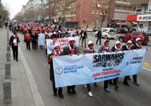 Konya'da binler şüheda için yürüdü