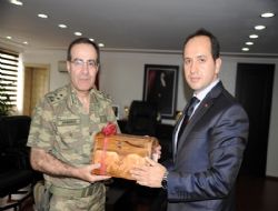 Korgeneral Başoğlu, Artvin'de