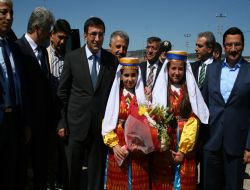 ‘Kardeşliğimizi yüceltmeliyiz'