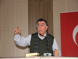 Karakaş camilerin önemini anlattı