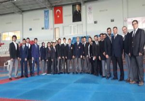 Karateye yeni hakemler geliyor