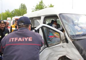 Pasinler yolunda kaza: 1 ölü, 1 yaralı