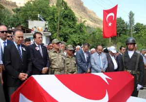 ‘Büyük Milletimizin başı sağ olsun'