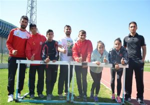 Milli Atletler Erzurum'da güç depoluyor