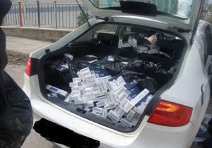 Polisten kaçtı, kaza yaptı