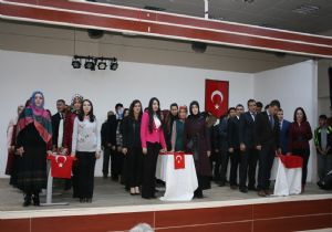 And içip, 24 Kasım'ı kutladılar