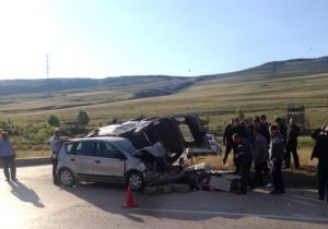 Pasinler'de trafik kazası: 5 yaralı