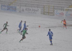 Erzurumspor, iç sahada 14'üncü, dış sahada lider..