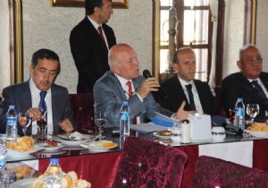 Sekmen'den Kültür Merkezi sözü