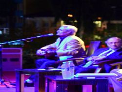 Aşık Sümmani saygıyla anıldı