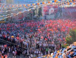 ‘Tek Besmelemiz oyunları bozar'