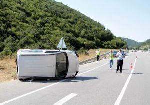 Bayrama giderken kaza geçirdiler