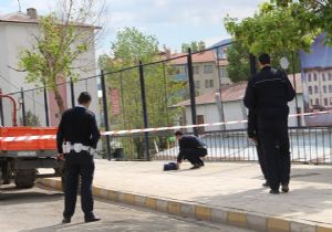Emniyetten şüpheli çanta operasyonu