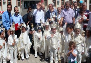 İspir'de Büyükşehir Sünnet Şöleni