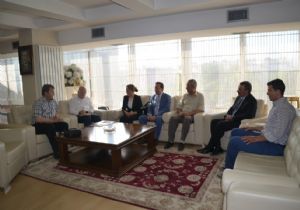 Dünya, buz sporlarında Erzurum'a odaklandı