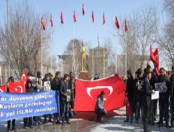 Öğrenciler Hocalı Katliamı'nı unutmadı