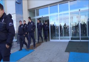 Sönmez'e silahlı saldırı davası ertelendi