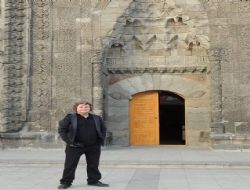 Uğurlu Erzurum'u anlattı